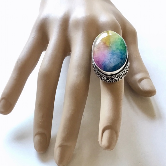 Exotic Rainbow Drusy Gemstone Ring - Vintage Style - Picture 8 of 9